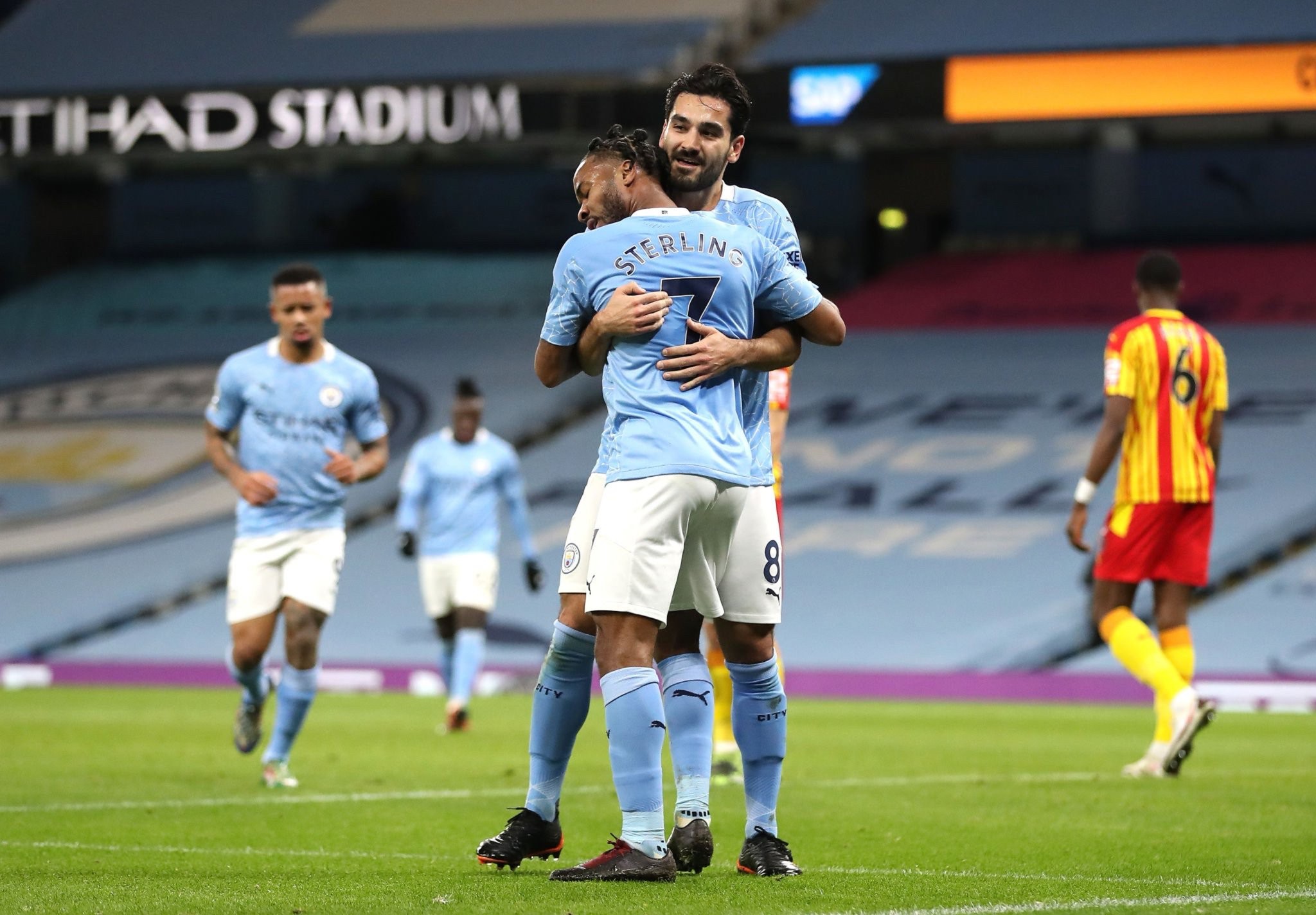 更是对团队 更是对团队